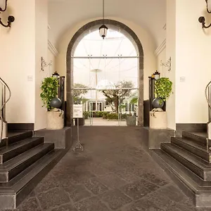 **** Hotel Palazzo Caracciolo Italien